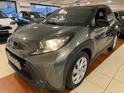 Toyota Aygo X 1.0 Trend 72cv del 2022 usata a Modena