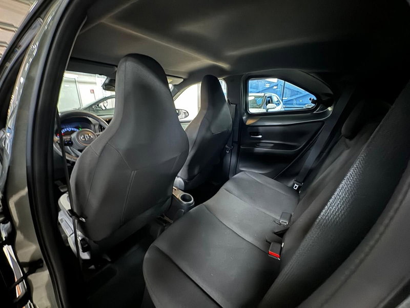 Toyota Aygo X usata a Modena (12)