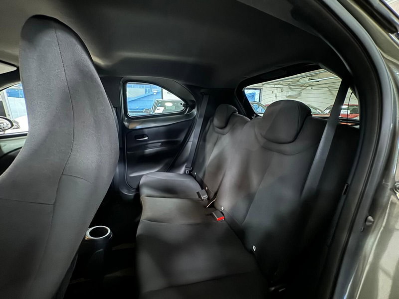 Toyota Aygo X usata a Modena (13)