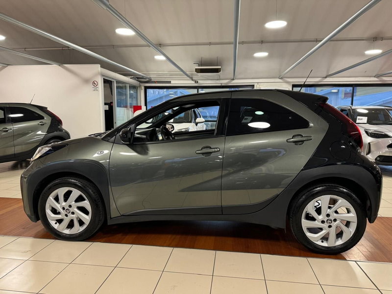 Toyota Aygo X usata a Modena (9)