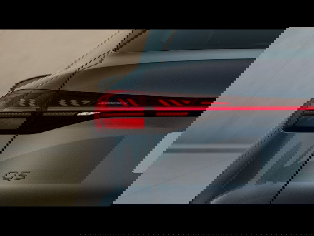 Audi Q6 Sportback nuova a Livorno (7)