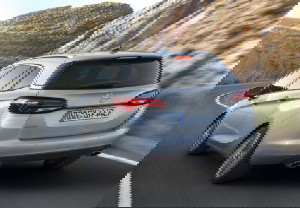 Opel Astra Station Wagon usata a Reggio Emilia (12)