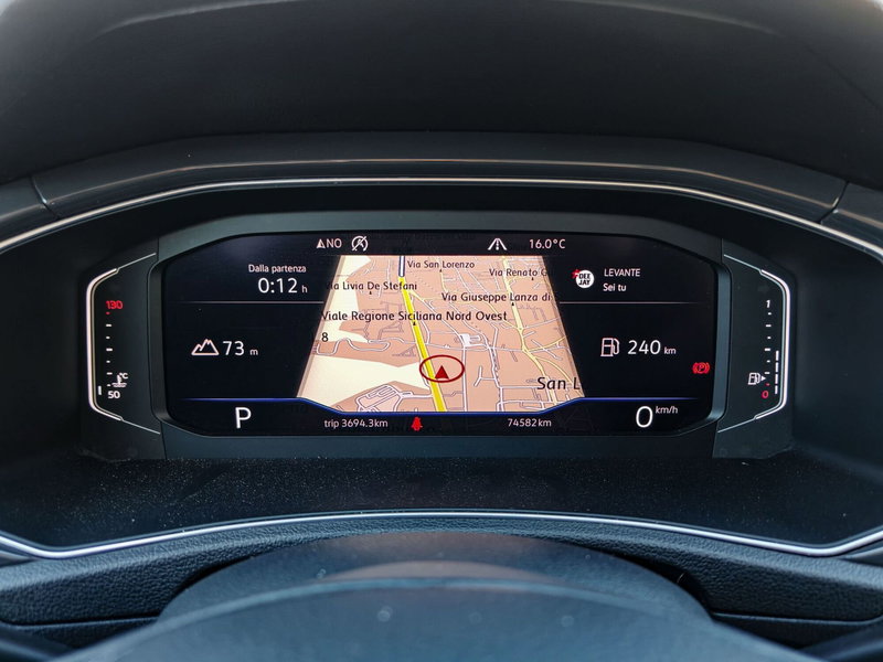 Volkswagen T-Roc usata a Palermo (12)