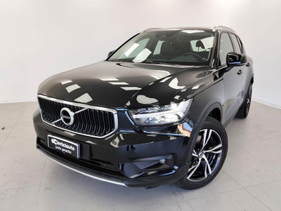 Volvo XC40 D4 AWD Geartronic Momentum del 2018 usata a Lurate Caccivio