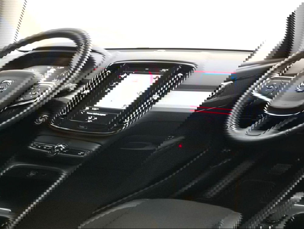 Volvo XC40 usata a Como (10)