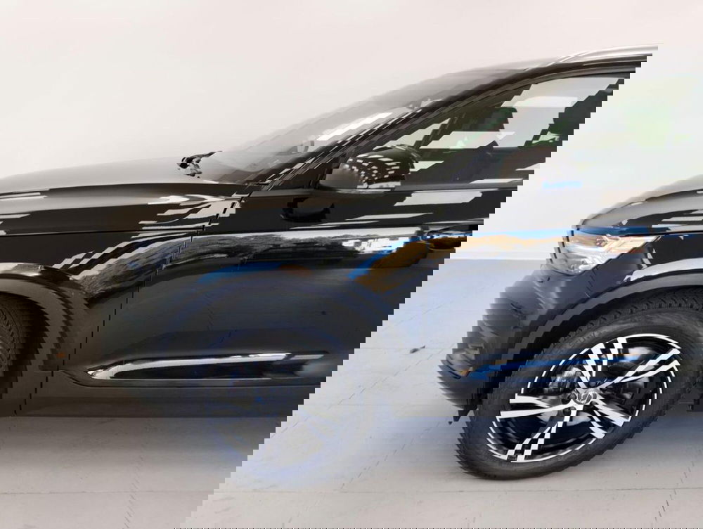 Volvo XC40 usata a Como (9)