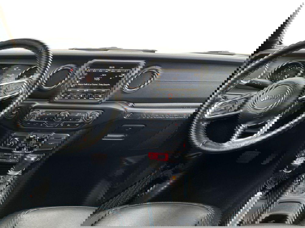 Jeep Wrangler Unlimited usata a Barletta-Andria-Trani (8)