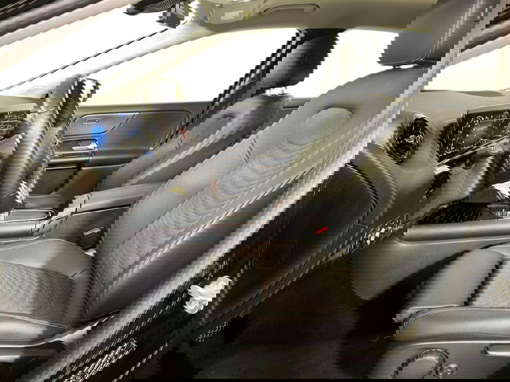 Mercedes-Benz GLA SUV usata a Milano (10)