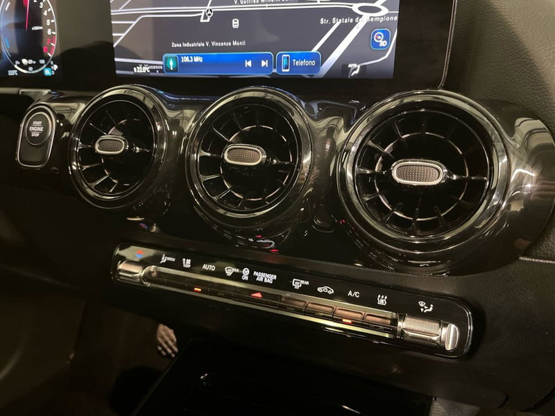 Mercedes-Benz GLA SUV usata a Milano (14)