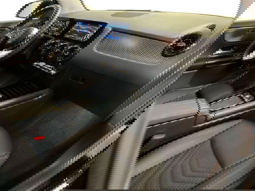 Mercedes-Benz GLA SUV usata a Milano (15)