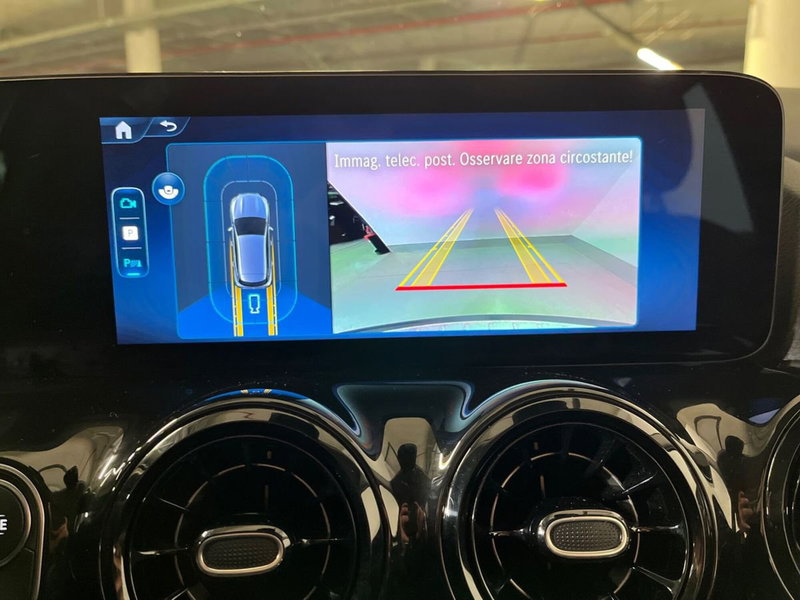 Mercedes-Benz GLA SUV usata a Milano (18)