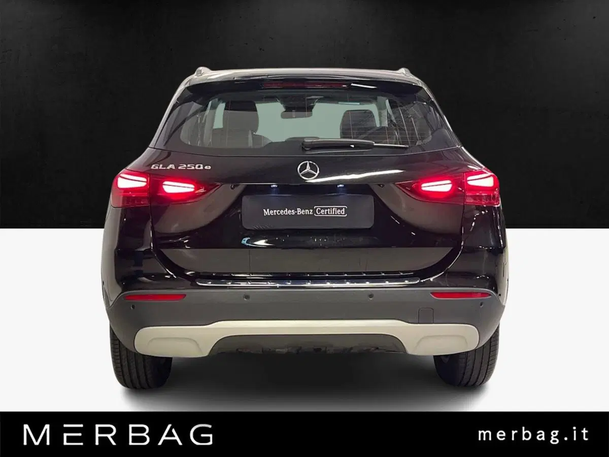 Mercedes-Benz GLA SUV usata a Milano (4)