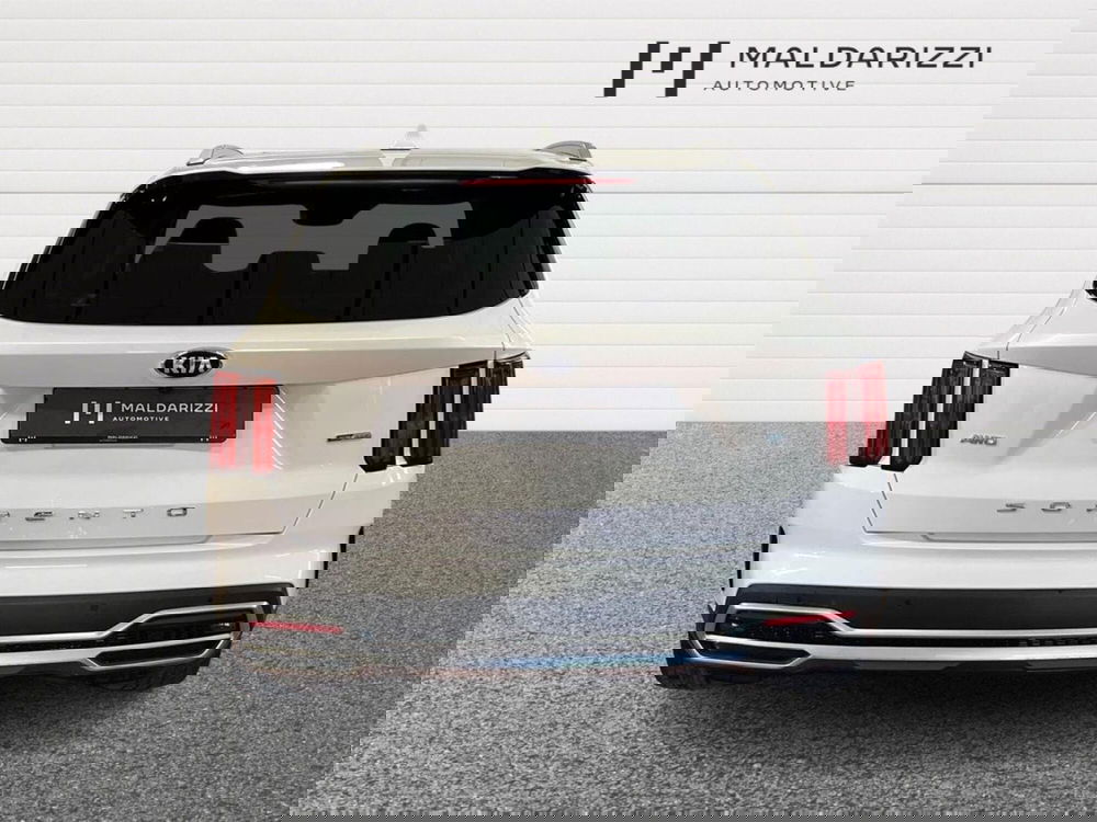 Kia Sorento usata a Bari (3)