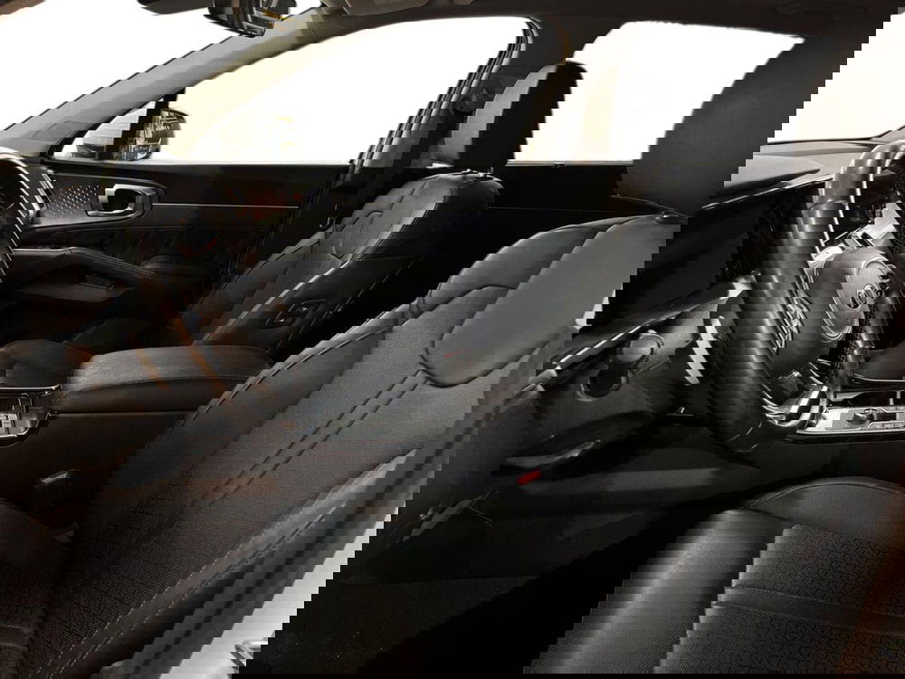 Kia Sorento usata a Bari (7)