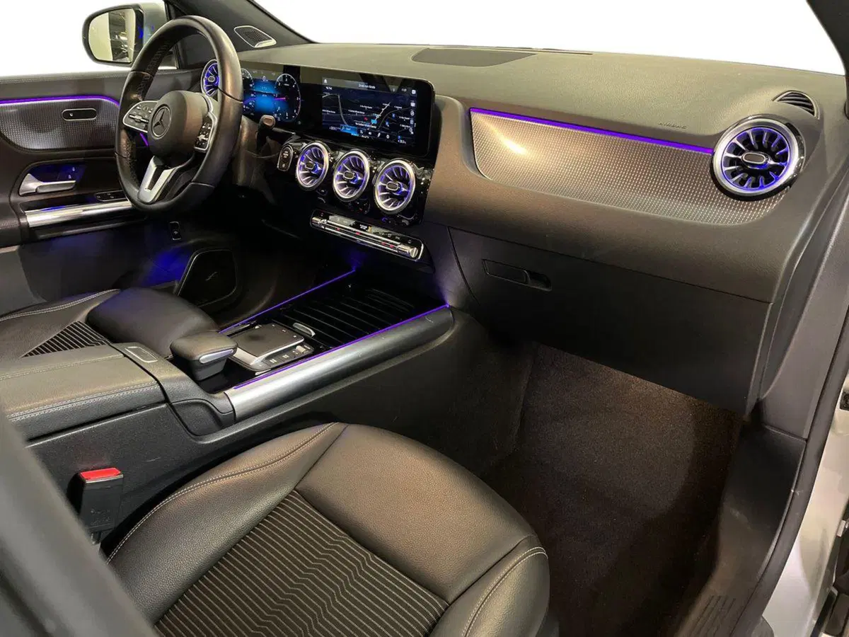 Mercedes-Benz GLA SUV usata a Milano (15)