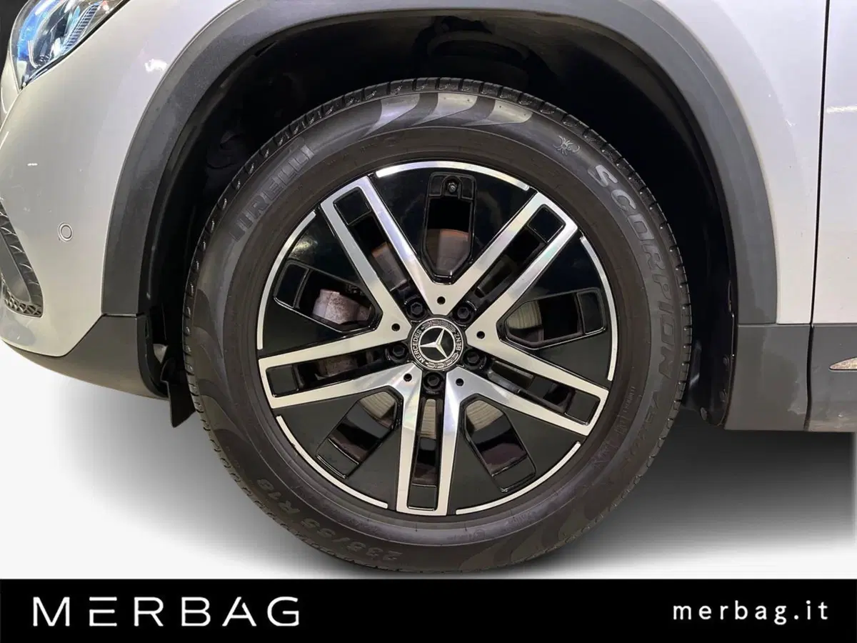 Mercedes-Benz GLA SUV usata a Milano (17)