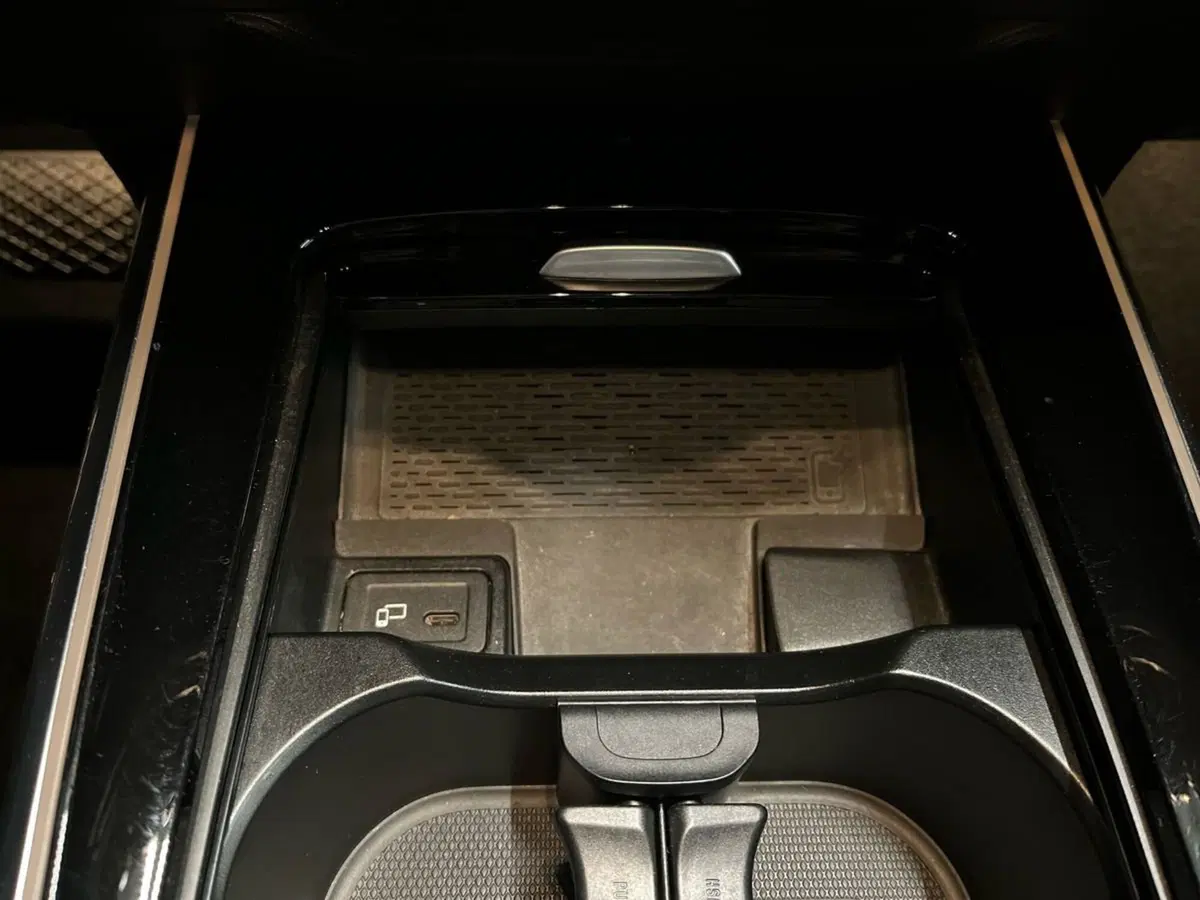 Mercedes-Benz GLA SUV usata a Milano (18)
