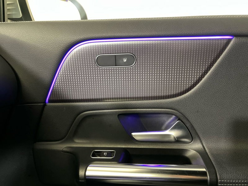 Mercedes-Benz GLA SUV usata a Milano (20)