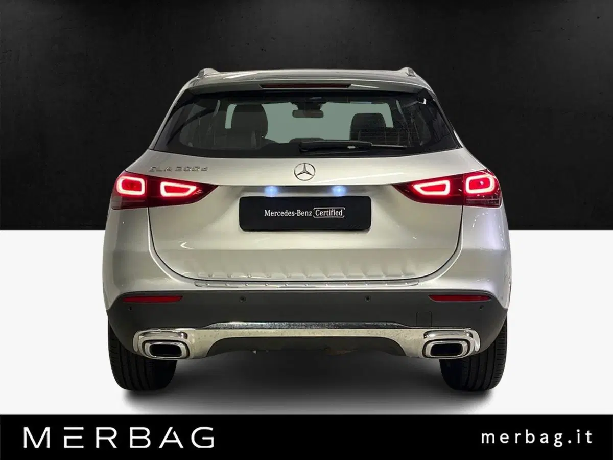 Mercedes-Benz GLA SUV usata a Milano (4)