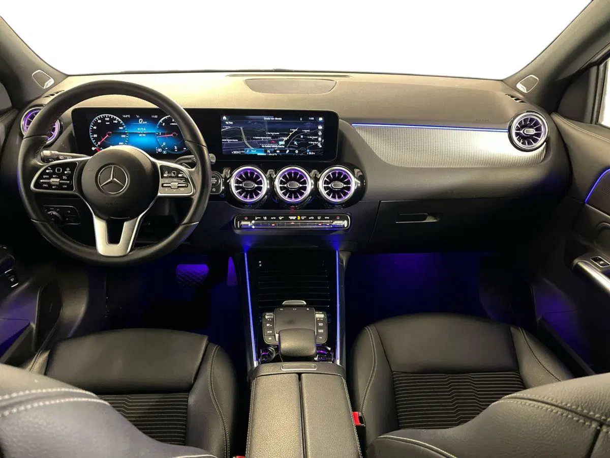 Mercedes-Benz GLA SUV usata a Milano (9)