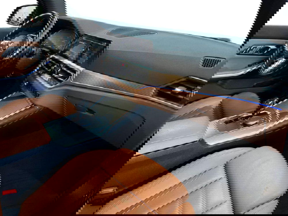 BMW Serie 3 Touring usata a Bari (9)