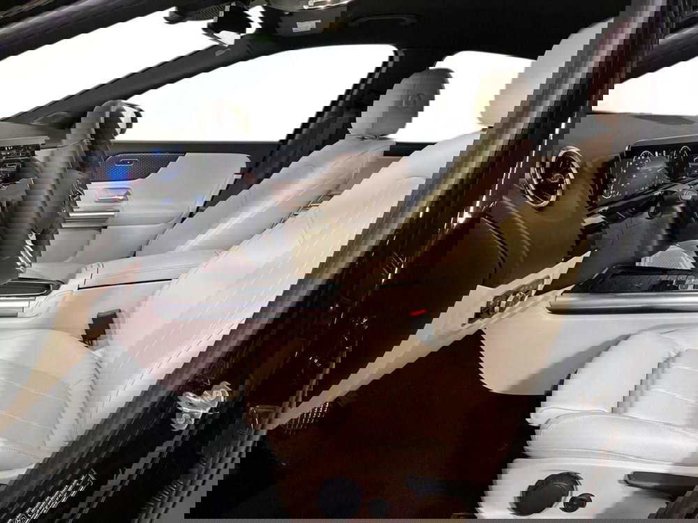 Mercedes-Benz GLA SUV usata a Milano (10)