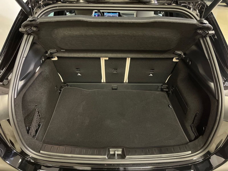 Mercedes-Benz GLA SUV usata a Milano (8)