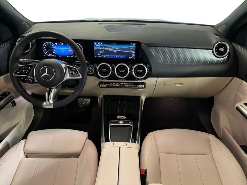Mercedes-Benz GLA SUV usata a Milano (9)