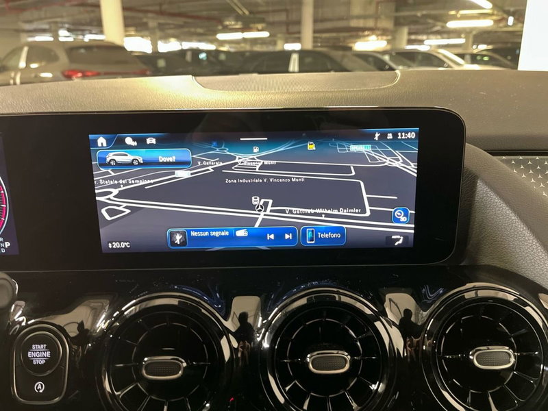 Mercedes-Benz GLA SUV usata a Milano (12)