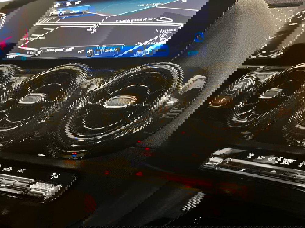 Mercedes-Benz GLA SUV usata a Milano (14)