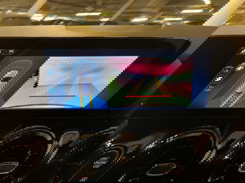 Mercedes-Benz GLA SUV usata a Milano (19)