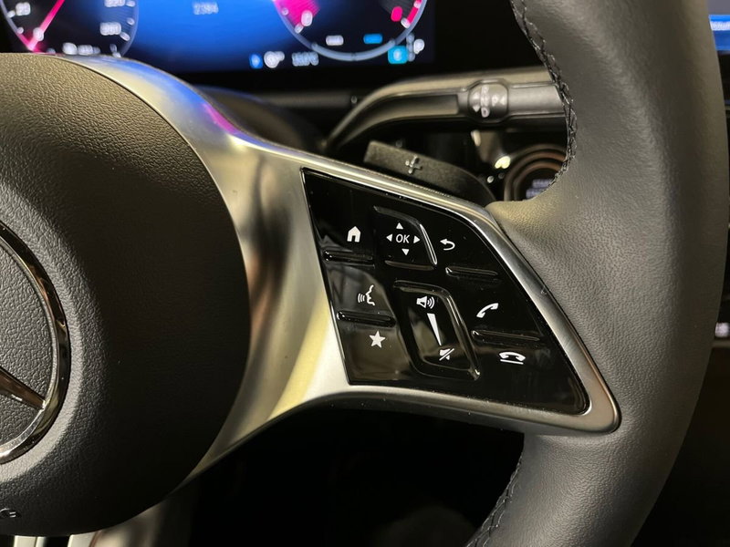 Mercedes-Benz GLA SUV usata a Milano (20)