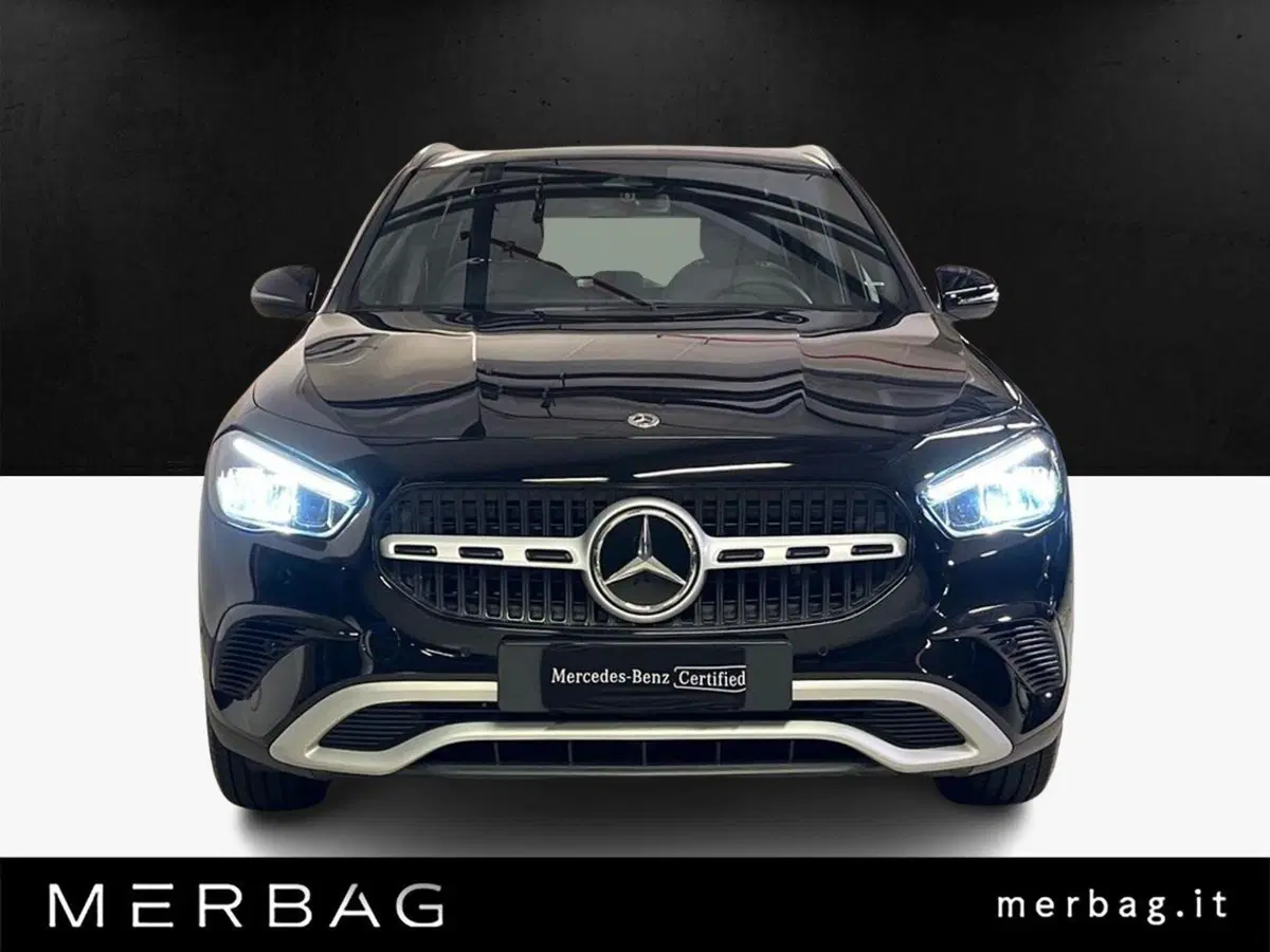 Mercedes-Benz GLA SUV usata a Milano (3)