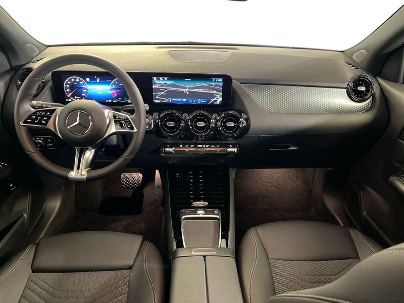 Mercedes-Benz GLA SUV usata a Milano (9)