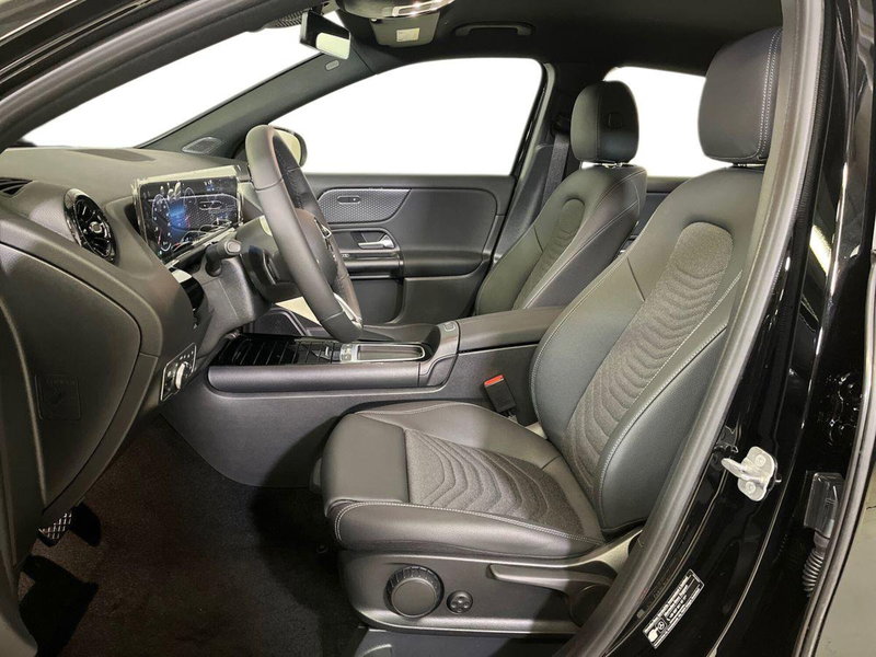 Mercedes-Benz GLA SUV usata a Milano (10)