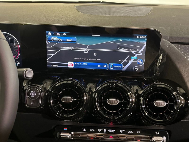 Mercedes-Benz GLA SUV usata a Milano (12)