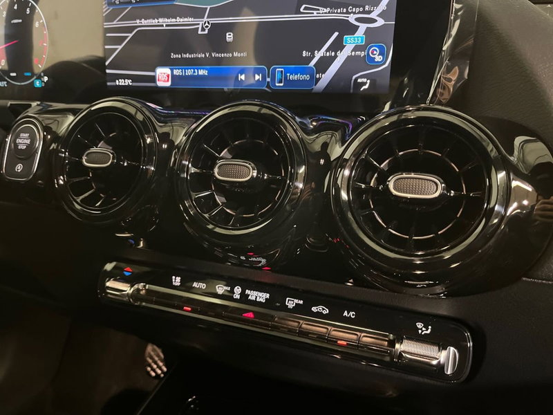 Mercedes-Benz GLA SUV usata a Milano (14)