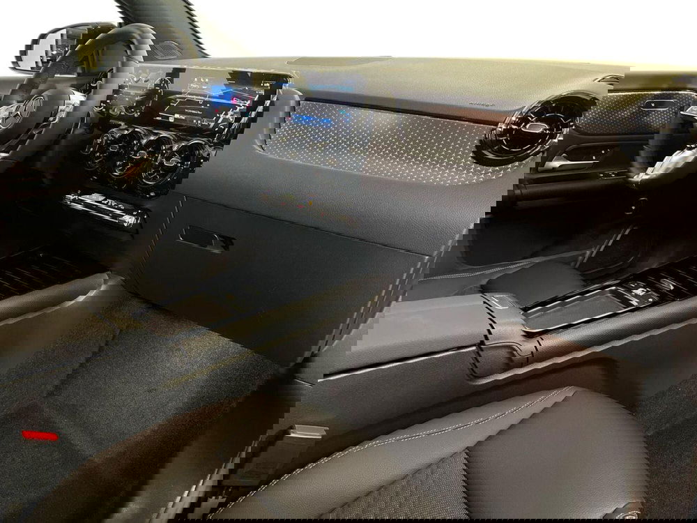 Mercedes-Benz GLA SUV usata a Milano (15)