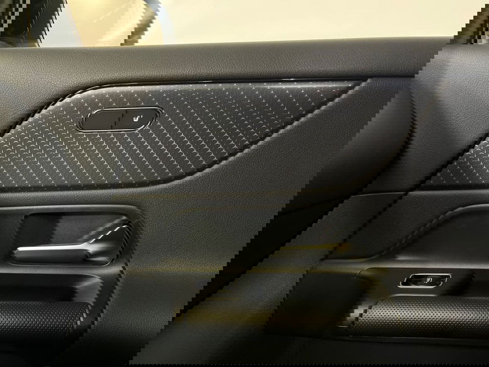 Mercedes-Benz GLA SUV usata a Milano (19)