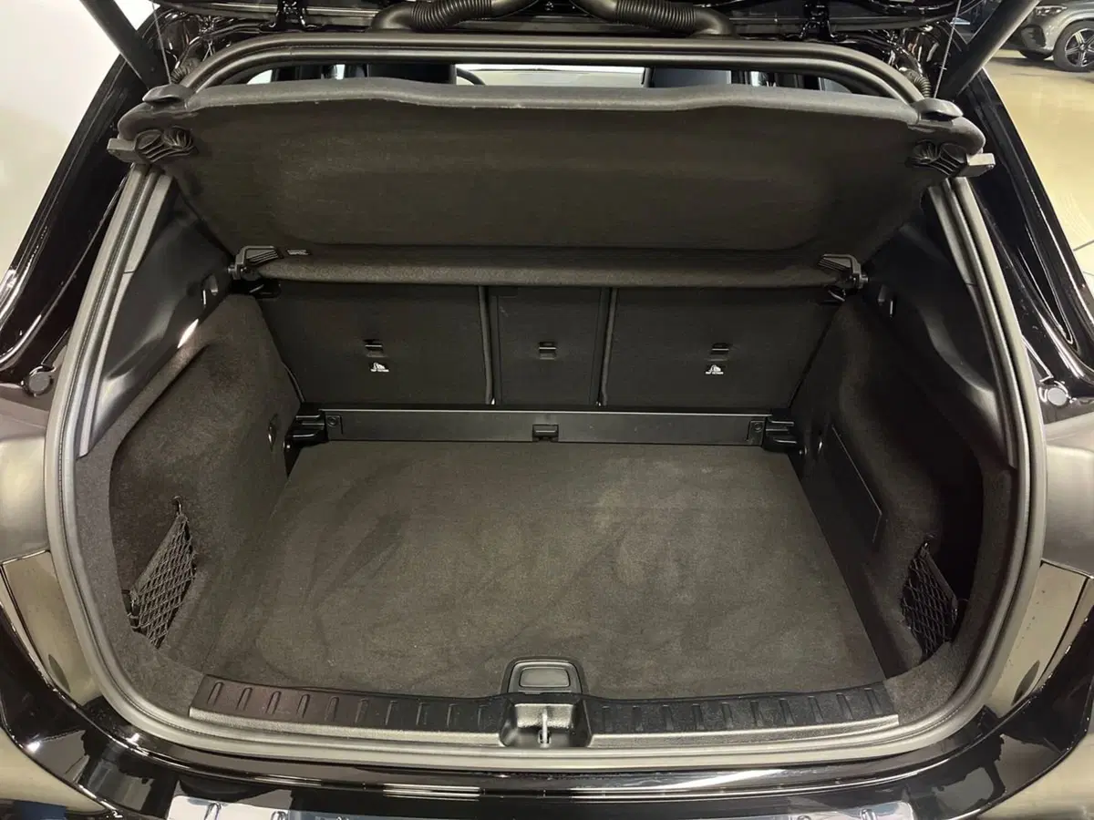 Mercedes-Benz GLA SUV usata a Milano (8)