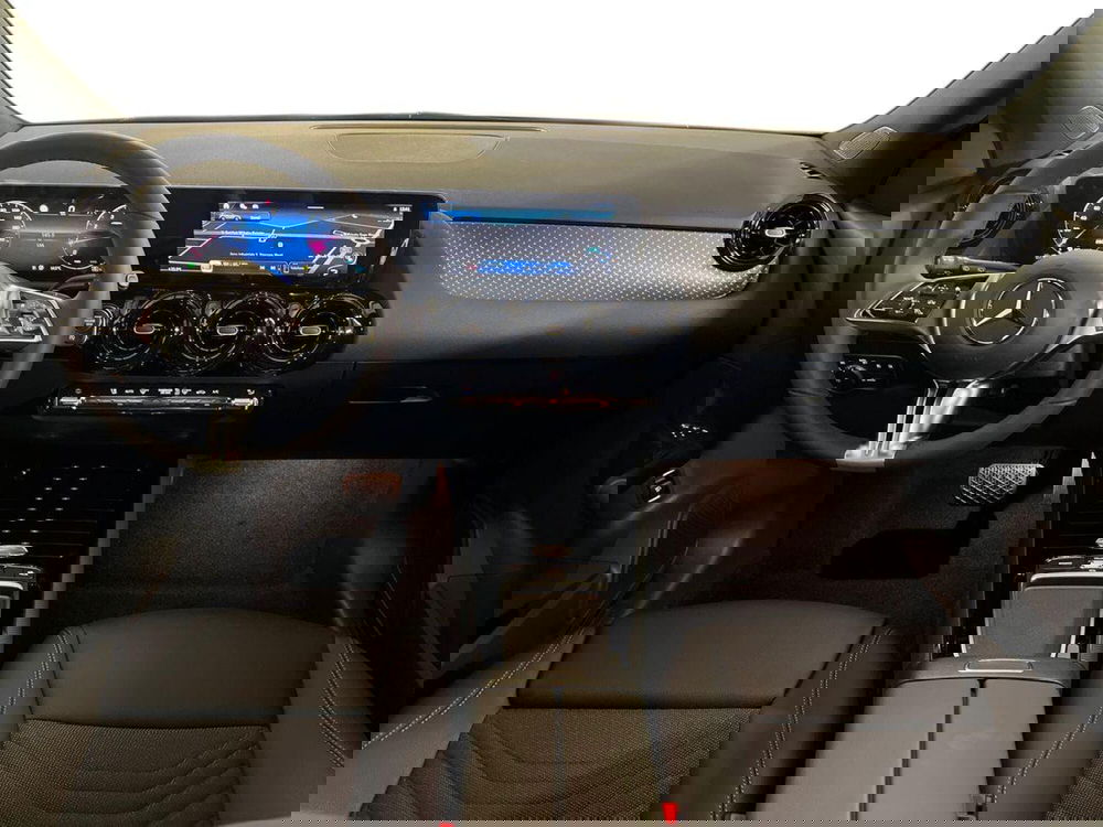 Mercedes-Benz GLA SUV usata a Milano (9)