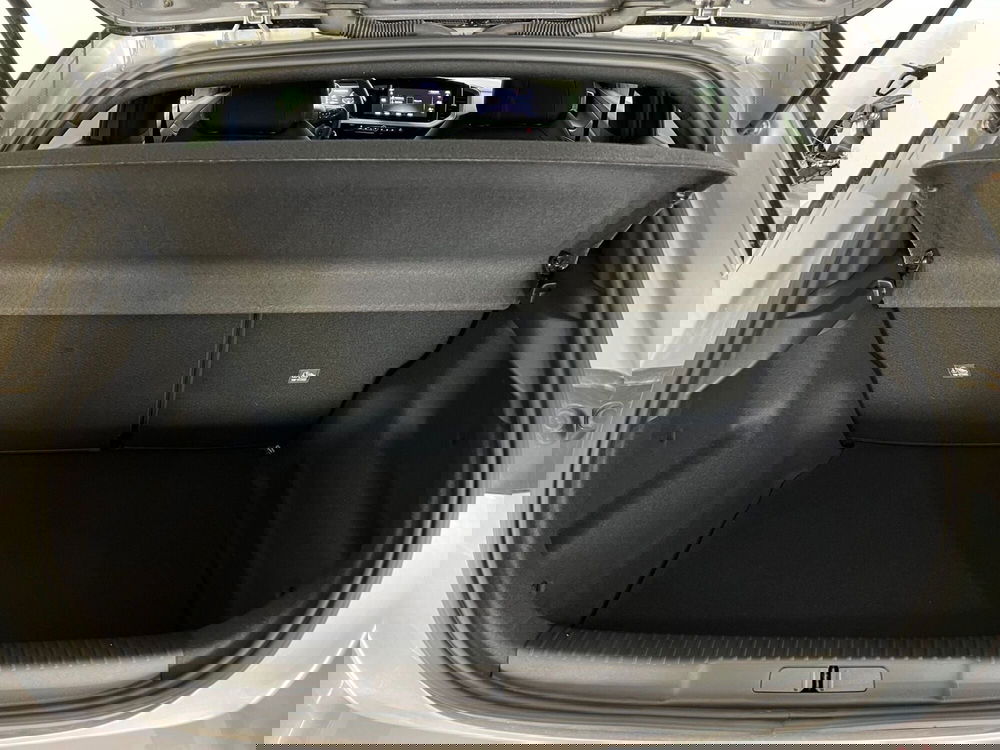 Opel Mokka nuova a Bari (11)