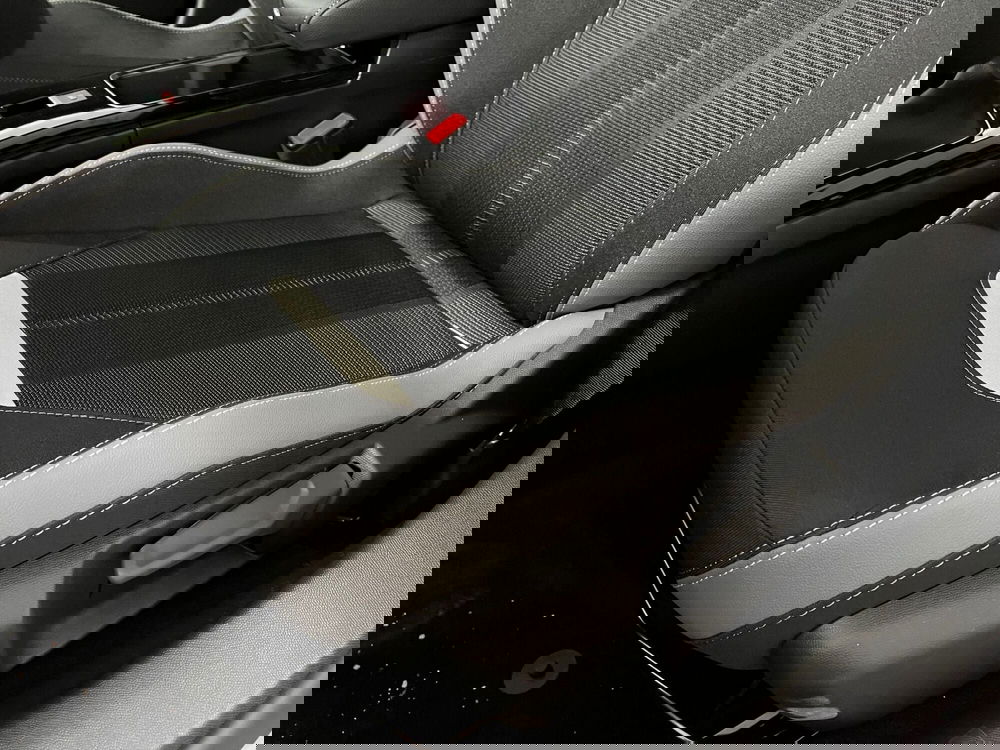 Opel Mokka nuova a Bari (18)