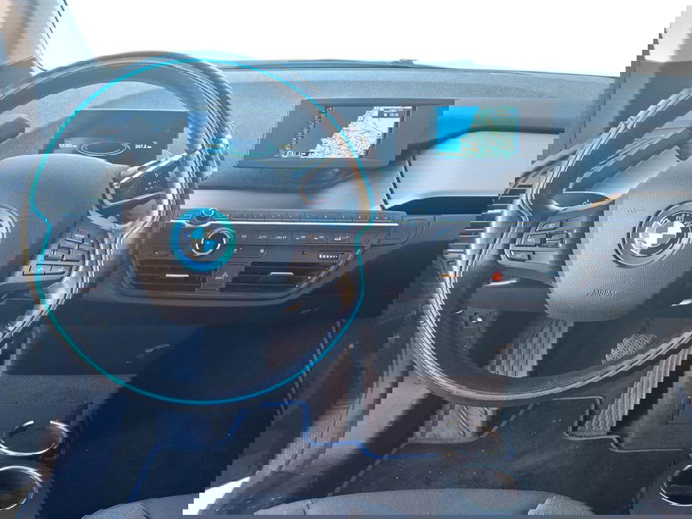 BMW i3 usata a Pescara (8)