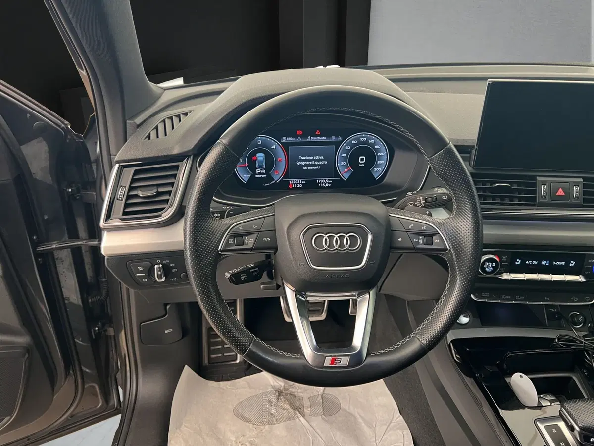 Audi Q5 Sportback usata a Cosenza (10)