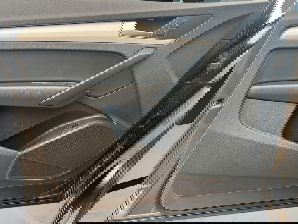 Audi Q5 Sportback usata a Cosenza (12)