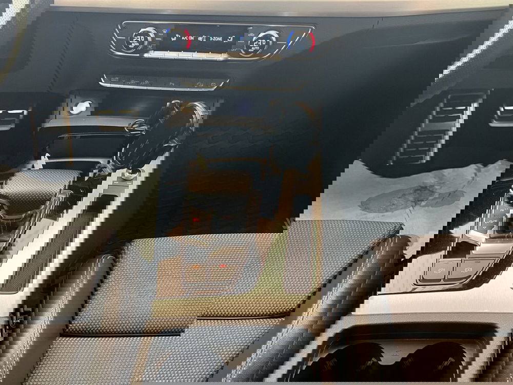 Audi Q5 Sportback usata a Cosenza (15)