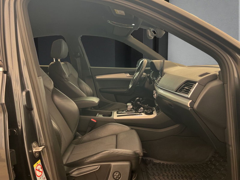 Audi Q5 Sportback usata a Cosenza (18)