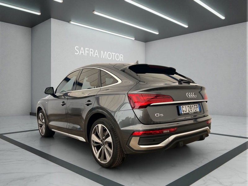Audi Q5 Sportback usata a Cosenza (5)