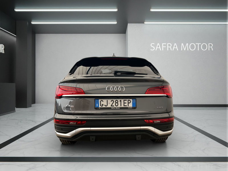 Audi Q5 Sportback usata a Cosenza (6)